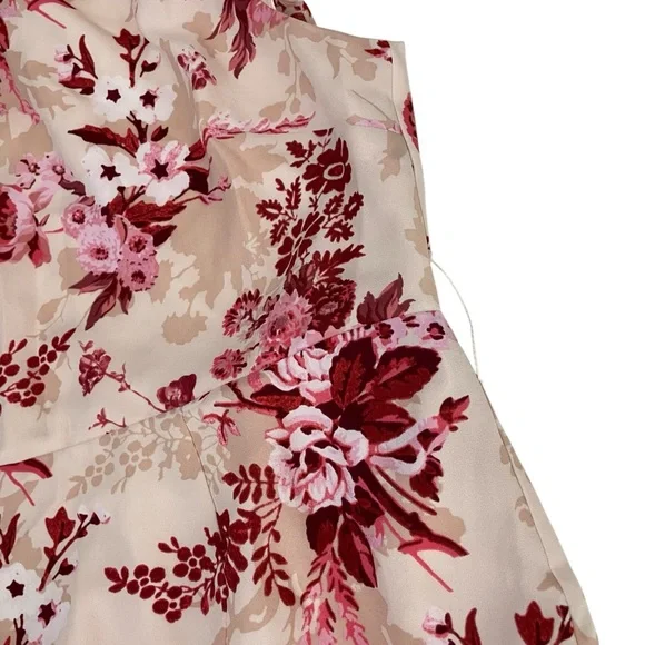 Floral Print Ruffle Sleeve Dress - Picture 8 of 13